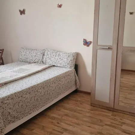 Appartement Eva Năvodari